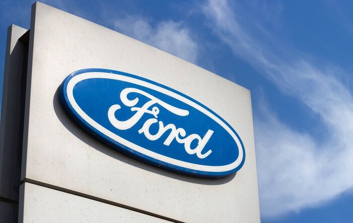 Ford offers employee pricing (below invoice) to all US customers April 3 through June 2 - "From America to America"