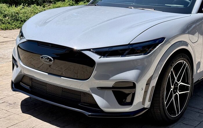 Evolution of my GT grille (still in progress?)