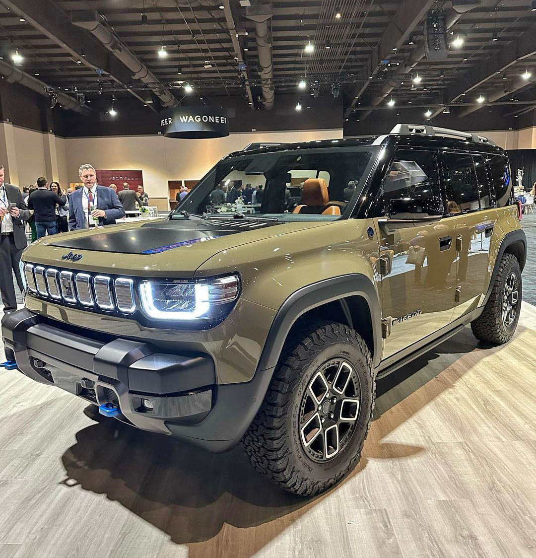 Competition 2025 Jeep Recon EV SUV — First Real Life Looks